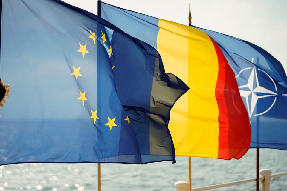 Felmérés: A romániaiak 70 százaléka egyetért Románia részvételével egy másik NATO-tagállam védelmében
