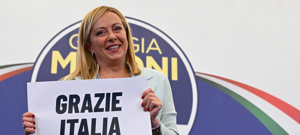 Olaszország – A jobbközép szövetség győzelmét jelzi az exit poll