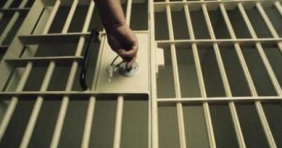 Felakasztva találtak meg egy elítéltet az aradi börtönben