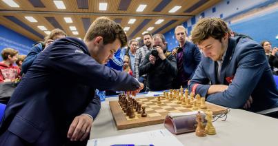 Carlsen sötét napja világossal