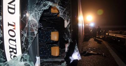 Buszbaleset Magyarországon, fejlemény: egy ütközés elkerülését szolgáló manőver okozhatta az autóbusz felborulását