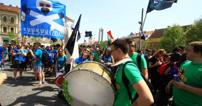 Elfoglalták a Főteret a magyar diákok: megkezdődtek a diáknapok!