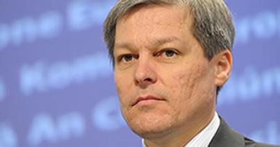 Cioloș: a PSD-ALDE-koalíció saját kormányát falja fel