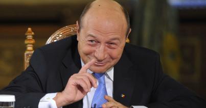 Băsescu: az RMDSZ-nek sem kéne beavatkozni a „klánháborúba”