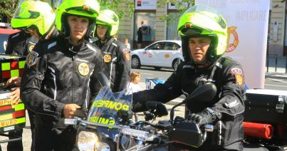 Motorbiciklin sietnek a bajbajutottak segítségére a SMURD rohammentősök