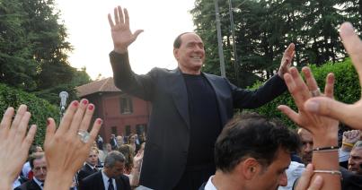 Visszatért a politikai életbe Silvio Berlusconi