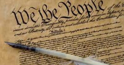 Az Alkotmány mítosza