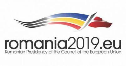 Stilizált farkas Románia  EU-tanácsi elnökségének jelképe