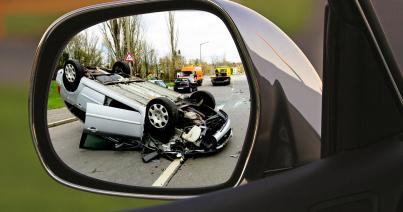 Eurostat - jelentősen csökkent a közúti balesetek halálos áldozatainak száma az EU-ban