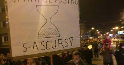 Nagyszabású tüntetések országszerte – Kolozsváron is másfél ezren vonultak fel