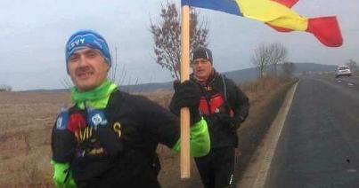 Békítő szándékkal futott a román nemzeti ünnepen Nagyenyedről Gyulafehérvárra egy magyar ultramaratonista