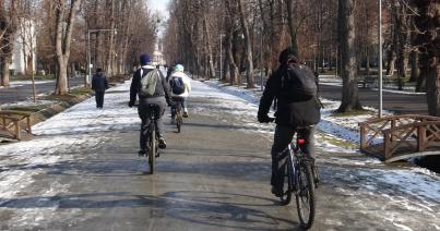 Kerékpáros felvonulás a városi biciklis közlekedésért