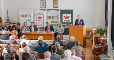Beszterce-Naszód: újabb négyéves mandátum az RMDSZ megyei elnökének