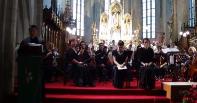 VIDEÓ - Milyen alkalomból adták elő Händel Messiás című oratóriumát a Szent Mihály templomban?
