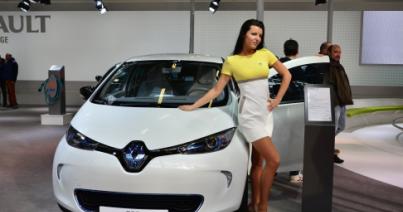 Megduplázza az elektromos Zoe modell gyártását a Renault