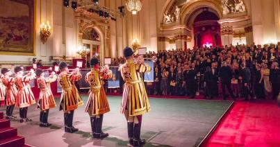 Születésnapi ünnepség a Buckingham-palotában - Gróf Kálnoky Tibor is köszöntötte Károly herceget