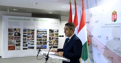 Potápi: 1,3 milliárd forintos pályázati forrás a külhoni magyar közösségek támogatására