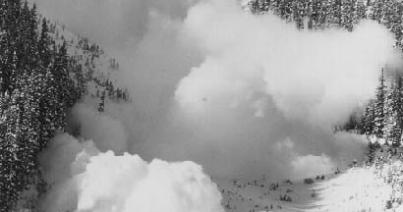 Kelemen-havasok: turistákat sodort el a lavina
