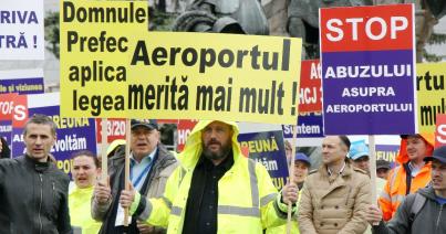 A Főtéren sztrájkoltak a reptéri alkalmazottak