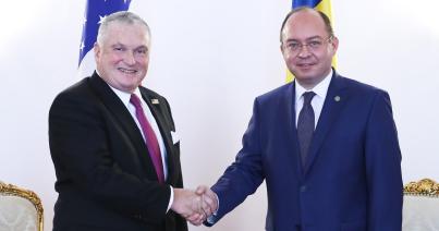 Mit mondott a román külügyminiszter az új amerikai nagykövetnek?