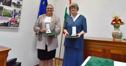 Két Magyar Arany Érdemkeresztet adtak át
