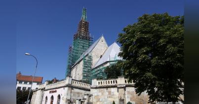 Félidőhöz érkezett a dési református templom felújítása