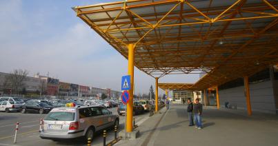 Drágul a reptéri parkolás Kolozsváron