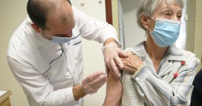 Kolozs megyében csak 65 háziorvos vállalja a védőoltás beadását