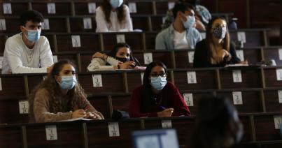 Eltérő járványellenes stratégiával készülnek a romániai egyetemek a 2021-2022-es tanévre