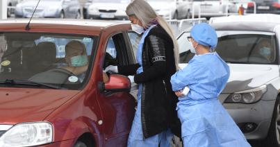 Sokan választják az autós oltópontot az immunizálásra