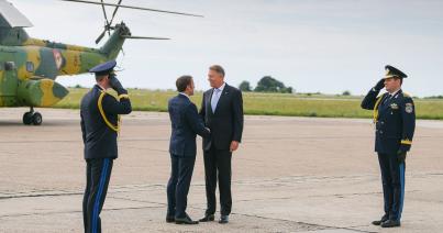 A Mihail Kogălniceanu támaszpontra látogatott Emmanuel Macron