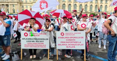 Több ezren tüntettek  Bukarestben