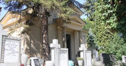 KMN: Átadták a felújított Bethlen-kriptát a Házsongárdi temetőben