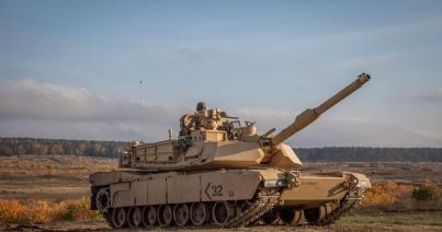 Amerikai Abrams harckocsik beszerzését tervezi a védelmi tárca