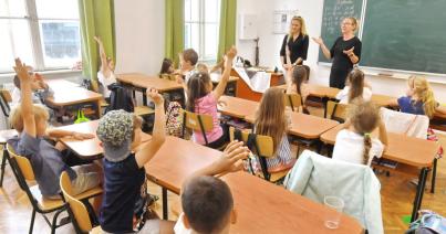 Román tannyelvű iskolába kell íratni az ukrán gyermekeket