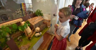 Miniatűr parasztházbelsők a néprajzi múzeumban
