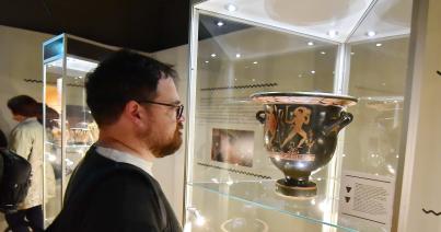Vörösalakos vázák Etruriából és Magna Graecia-ból