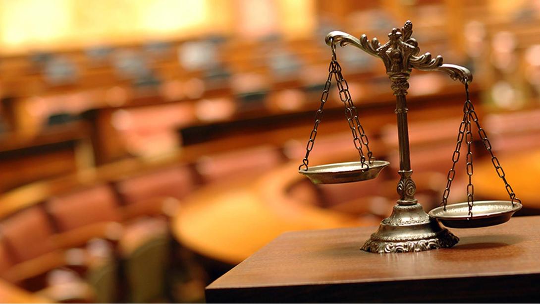 Vita az igazságszolgáltatást védők és bírálók között
