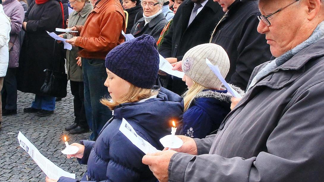 Tiltakozáshullám a marosvásárhelyi római katolikus iskola ügyében