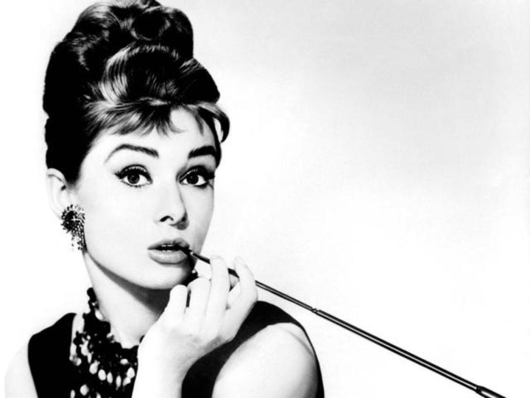Audrey Hepburn személyes tárgyait árverezik el Londonban