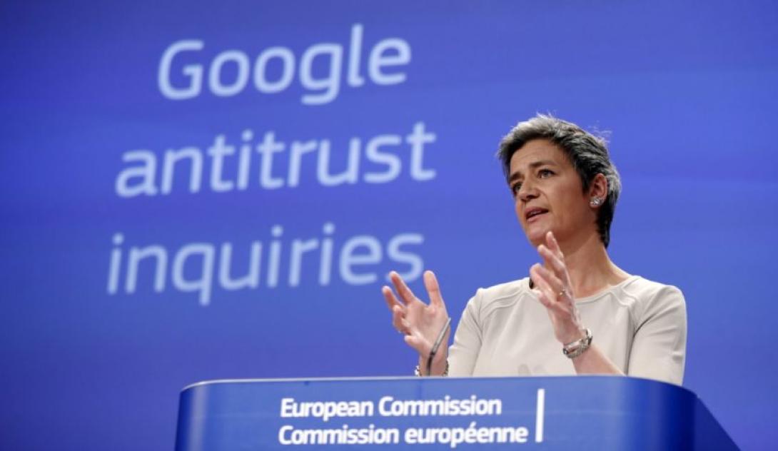 Brüsszel 2,4 milliárd euróra büntette a Google-t a versenyszabályok megsértése miatt