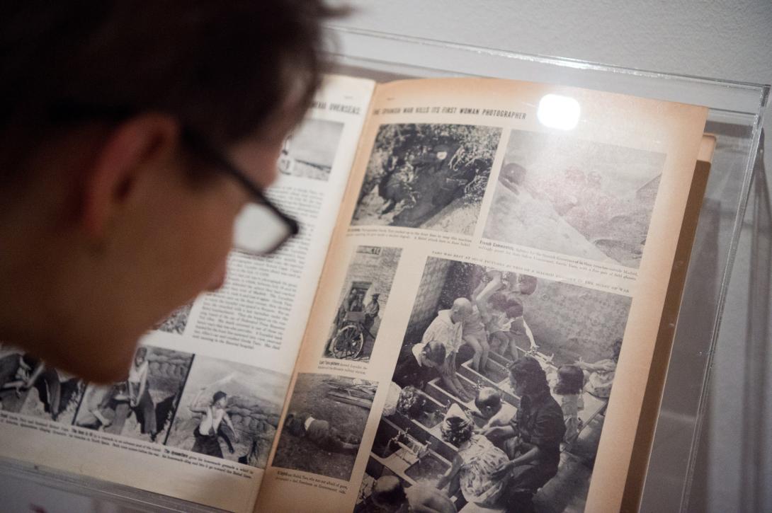 Robert Capa, a tudósító – Kiállítás a Capa Központban