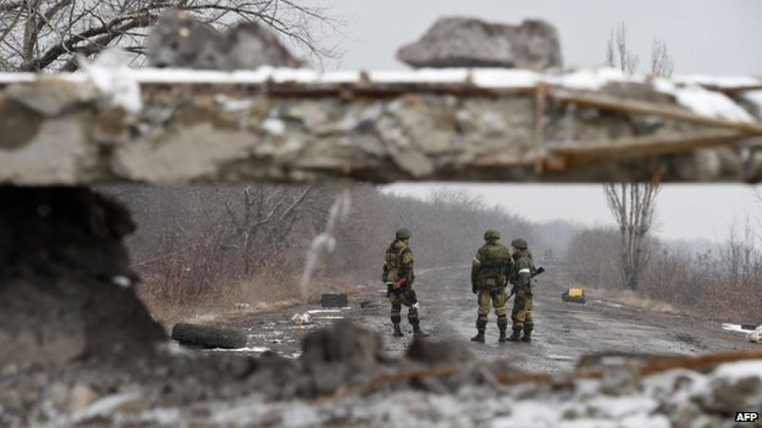 A tűzszünet ellenére ismét haltak meg ukrán katonák a kelet-ukrajnai fronton
