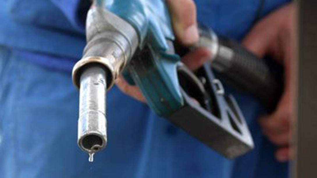 Újabb adómódosítások a láthatáron: drágulhat az üzemanyag