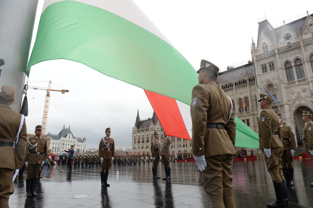 Augusztus 20: Magyarország nemzeti ünnepe, az államalapítás és az államalapító Szent István király ünnepnapja