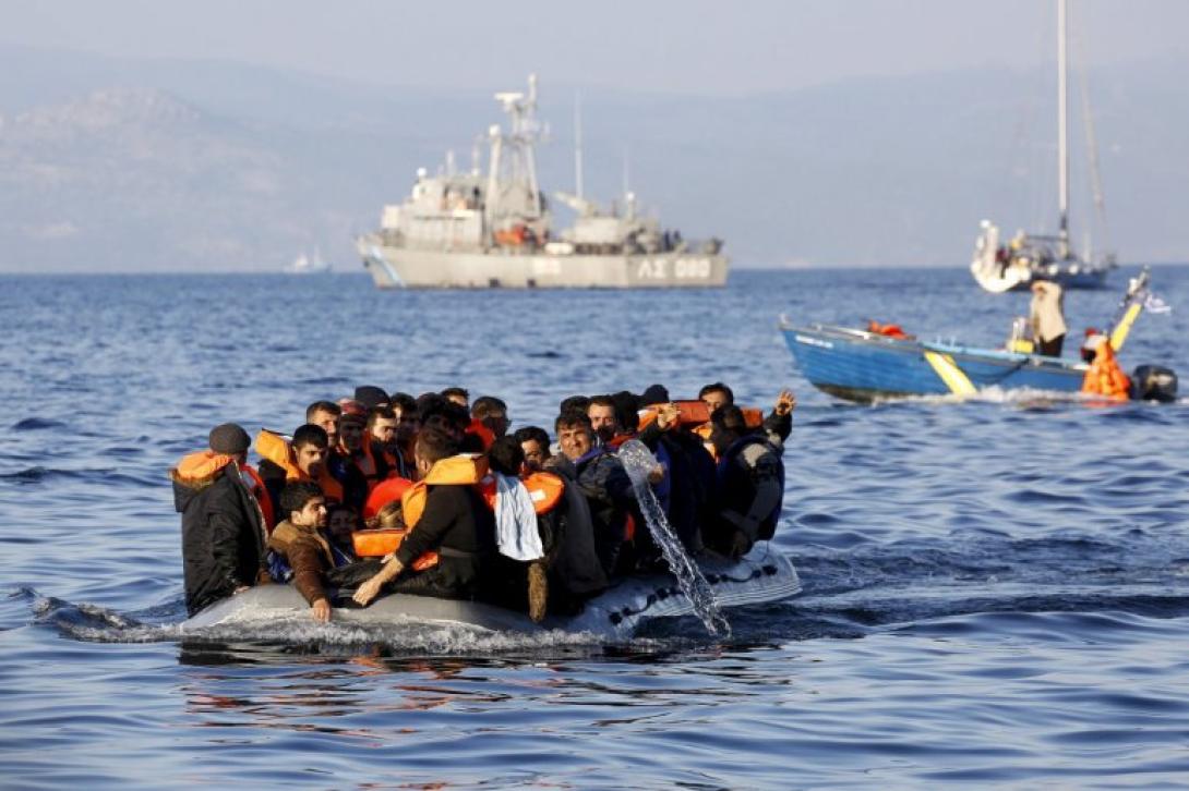 Újabb migránshajó érkezett a Fekete-tengeren Romániába - FRISSÍTVE