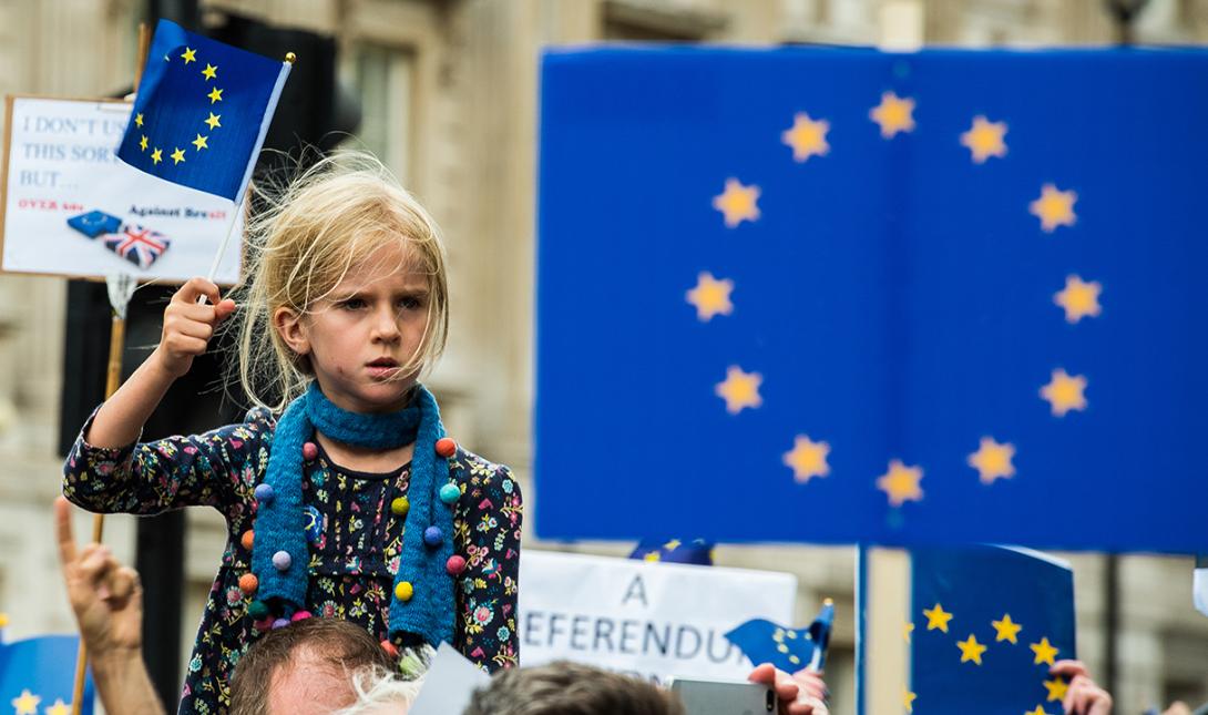Tízezrek tüntettek Londonban a Brexit ellen