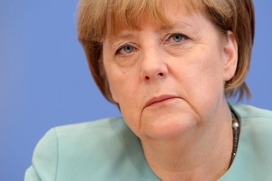Merkel: van esély a menekültek elosztására