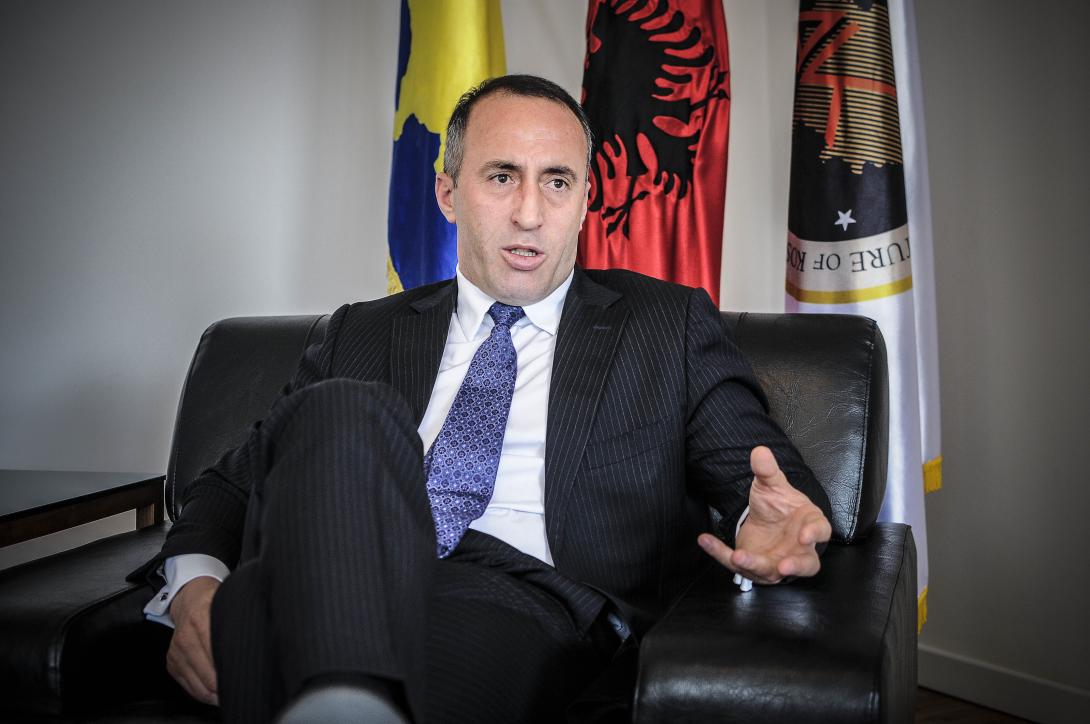 Ki a „háborús bűnős” Ramush Haradinaj, aki visszaült a koszovói kormányfői székbe