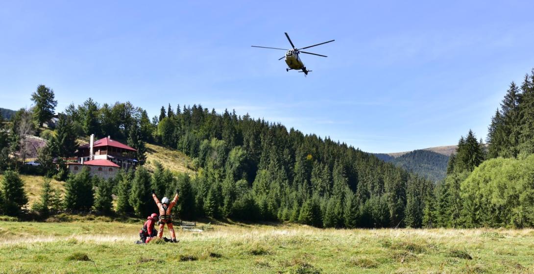 Helikopteres továbbképzést szerveztek hegyimentősöknek